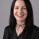 Porträt von Julia Amtag, Pflegedienstleitung in Freiburg.