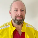 Porträt von Patrick Oßenberg, stellvertretende Pflegedienstleitung in Denzlingen.